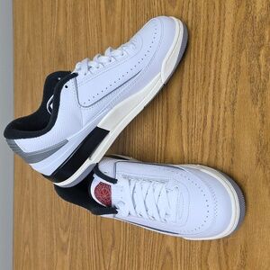 Nike Air Jordan 2/3 White Black Metallic Silver Men's Size 9.5 FD0383-148 New